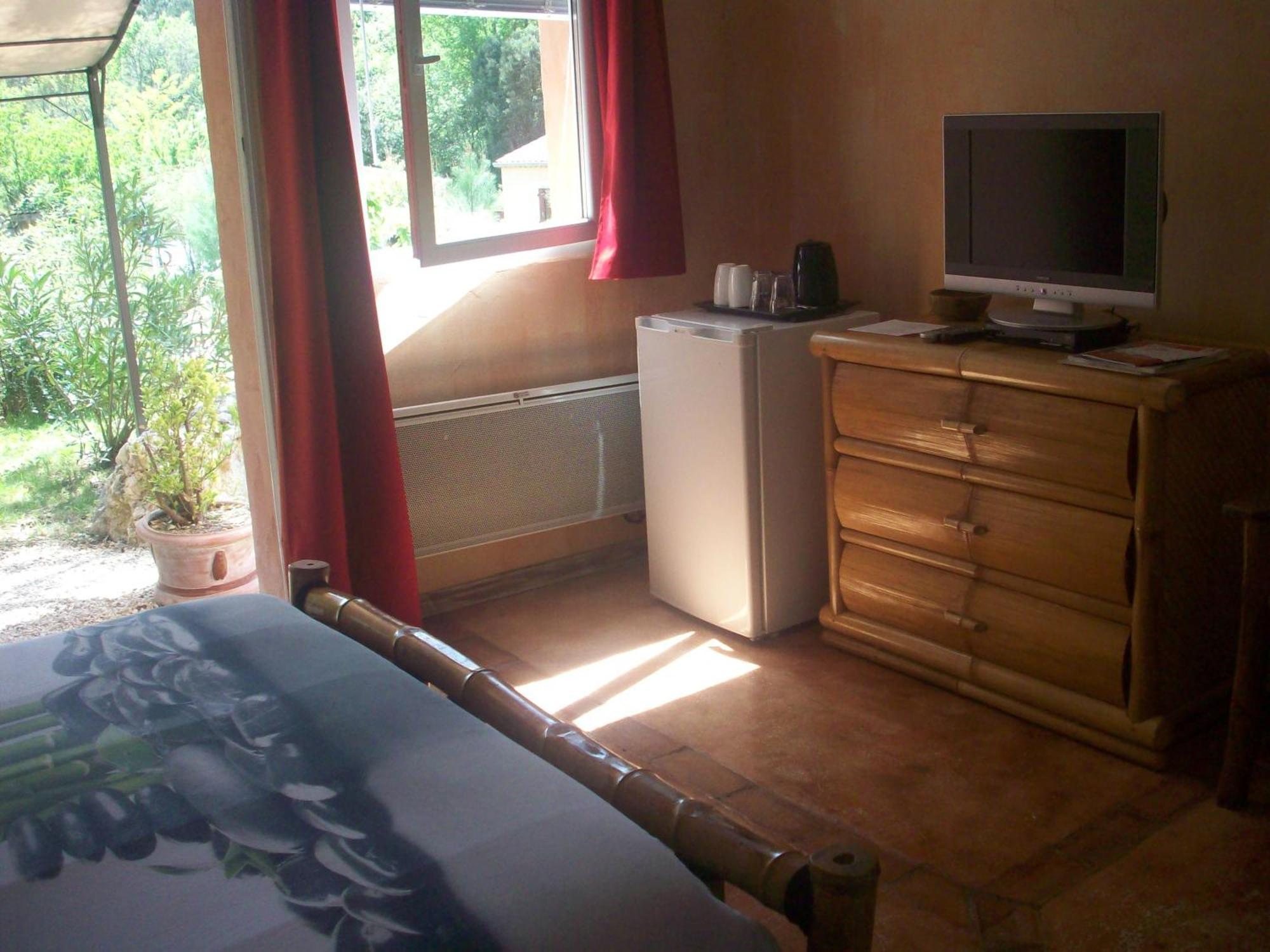 Studios Et Gite La Sauvasse Vagnas Δωμάτιο φωτογραφία